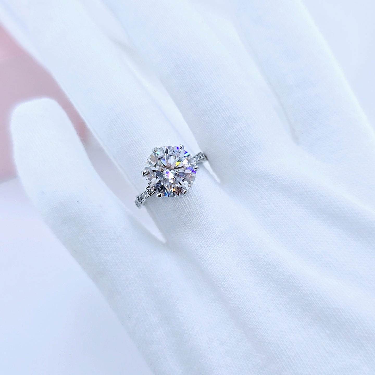 5 Carat Round Cut Diamond Option Engagement Ring-Black Diamonds New York