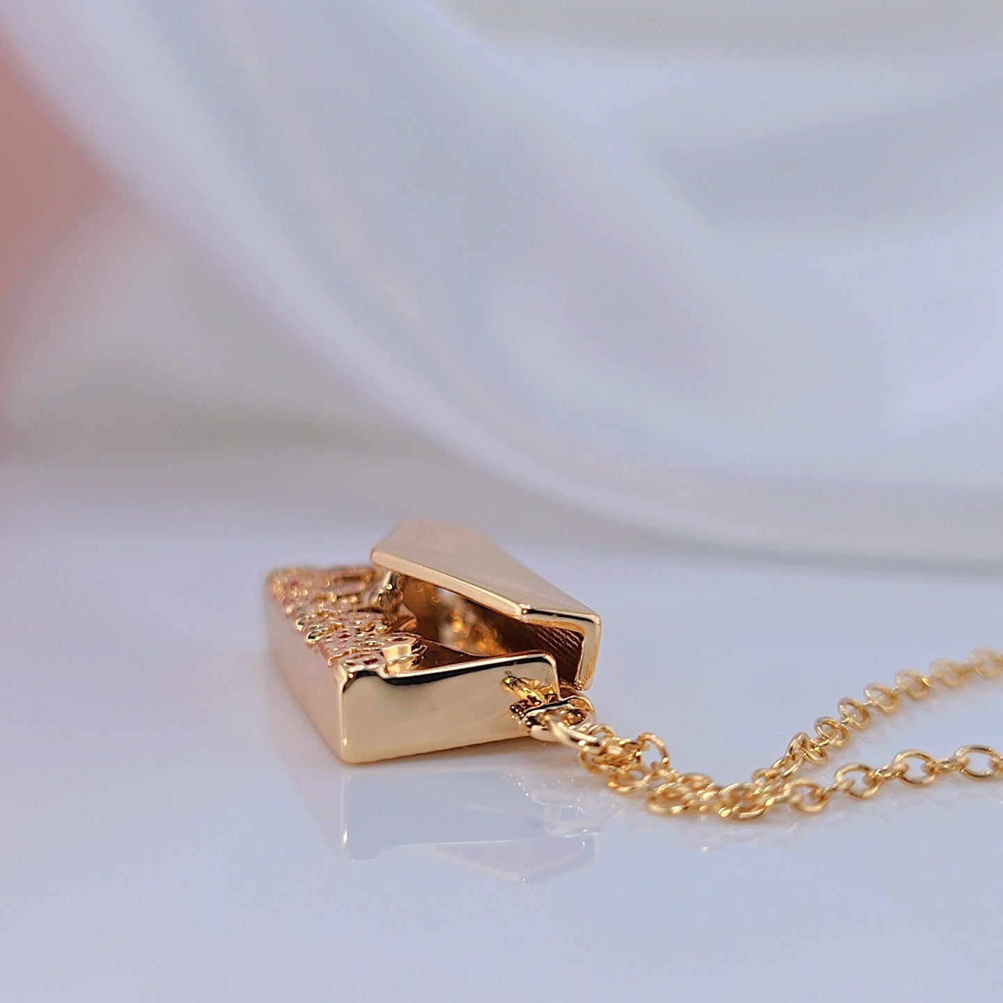 Engraved Openable Book Locket Necklace – Black Diamonds New York