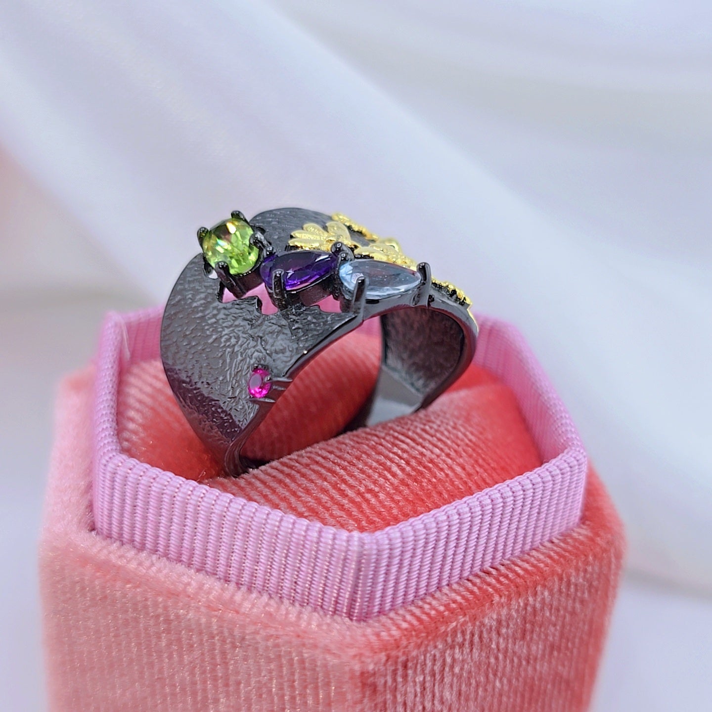 Multicolor Gemstones Handmade Humming Bee Flower Ring-Black Diamonds New York