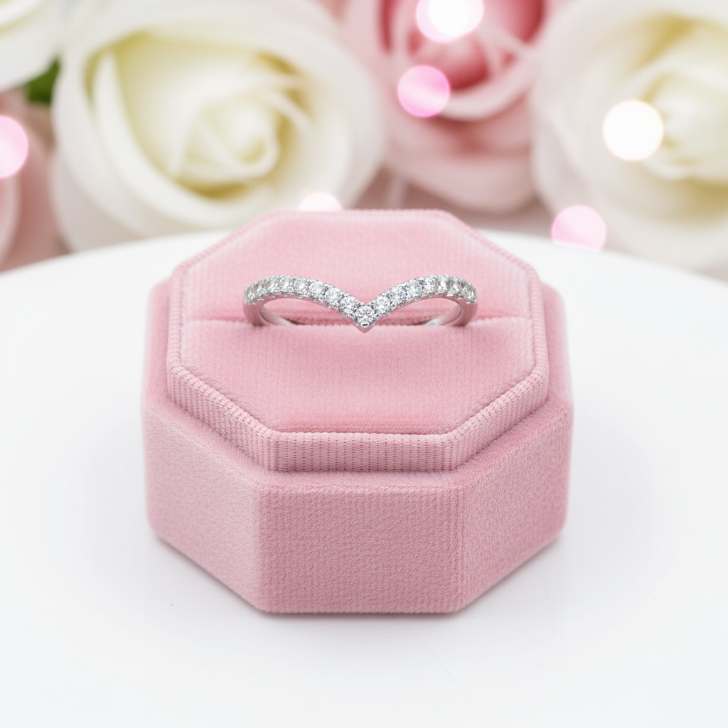 Round Diamond V Ring Band-Black Diamonds New York