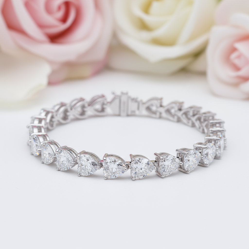 Stunning Heart Cut Bracelet In White Gold-Black Diamonds New York