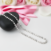 Trendy Women's Chain Necklace-Black Diamonds New York