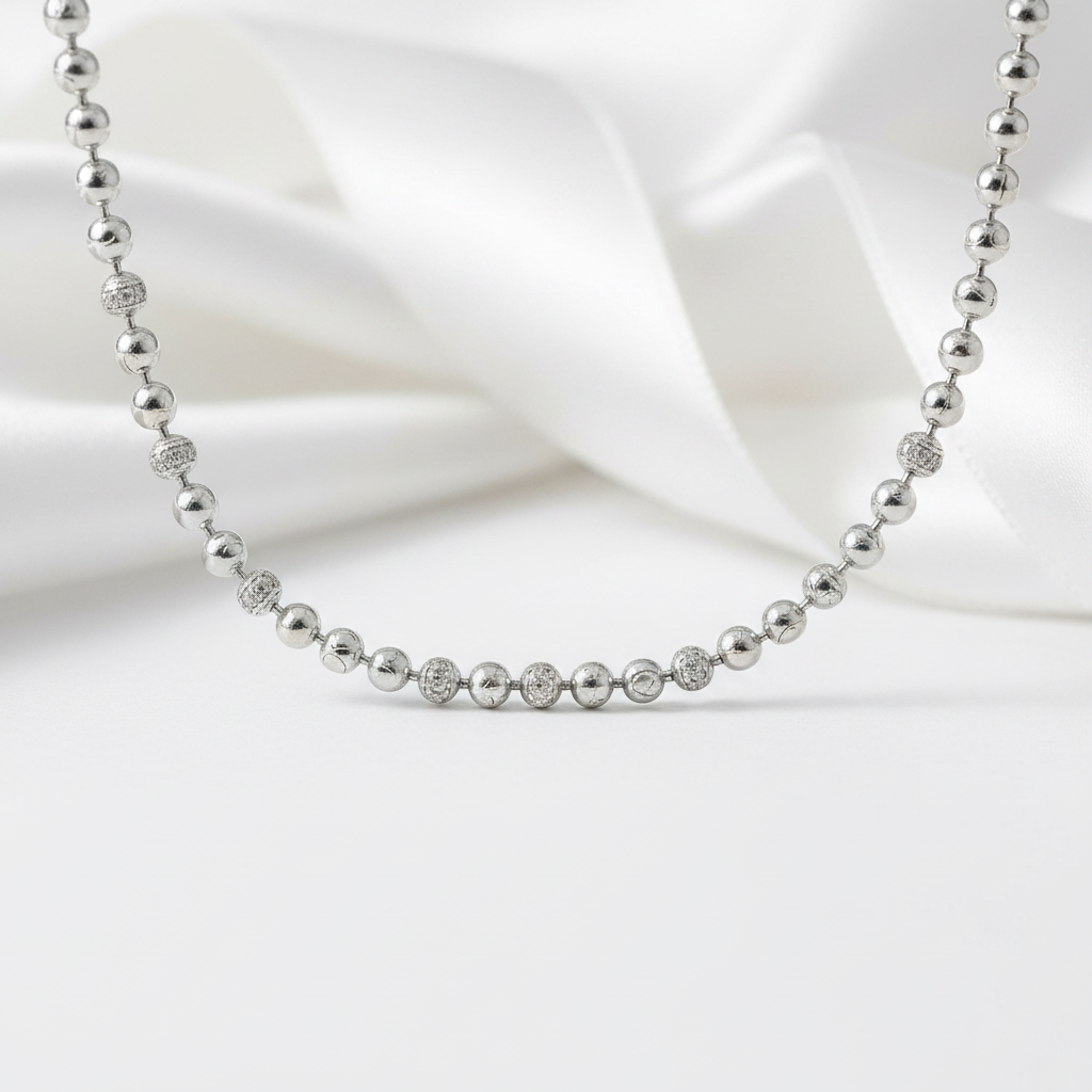 Trendy Women's Chain Necklace-Black Diamonds New York