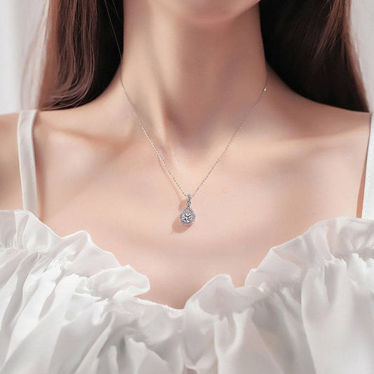 0.5/1ct Moissanite Water Drop Pendant Necklace-Black Diamonds New York