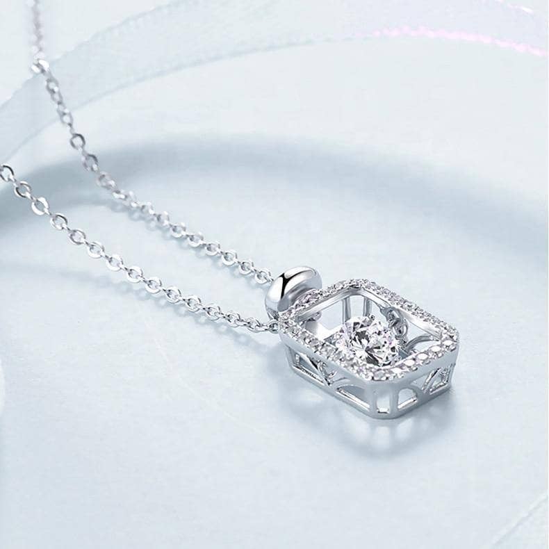 0.5ct 5.0mm Twinkle Setting Moissanite Stone Necklace