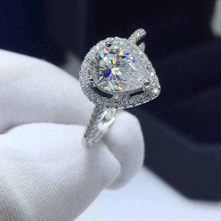 1 Carat Pear Cut Moissanite Water Drop Engagement Ring - Black Diamonds New York