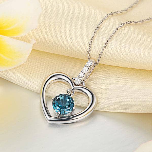 14K White Gold Blue Topaz Heart Pendant Necklace 0.04ct Diamond