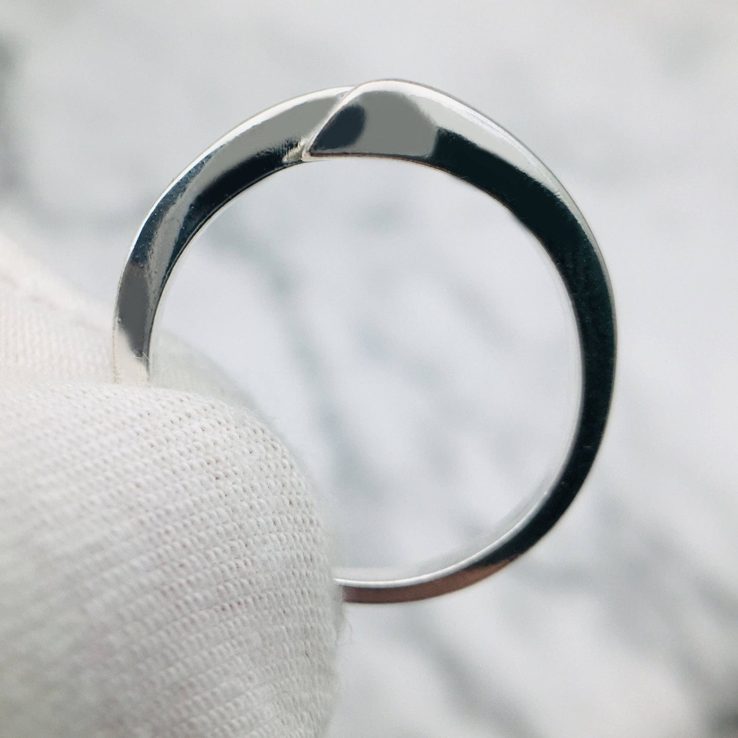Round Cut Moissanite Minimalist Design Engagement Ring - Black Diamonds New York