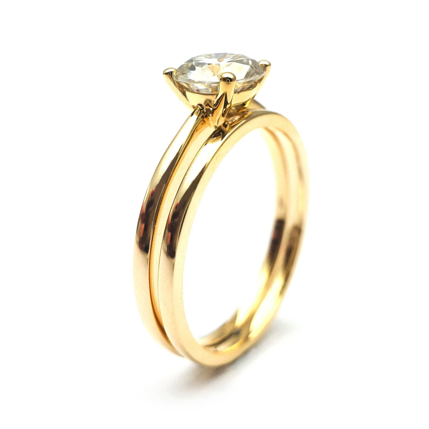 Round Cut Moissanite Solid Gold Engagement Ring - Black Diamonds New York