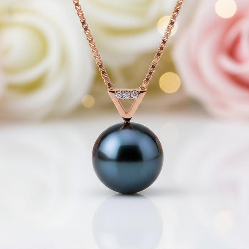 18k Solid Gold Black Pearl Pendant Necklace-Black Diamonds New York