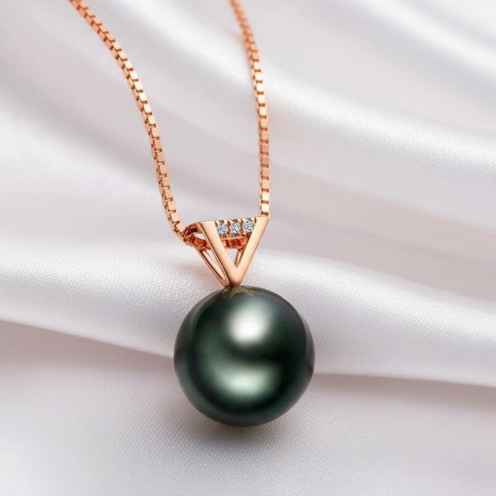18k Solid Gold Black Pearl Pendant Necklace-Black Diamonds New York