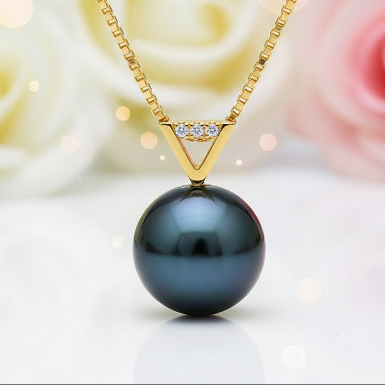 18k Solid Gold Black Pearl Pendant Necklace-Black Diamonds New York