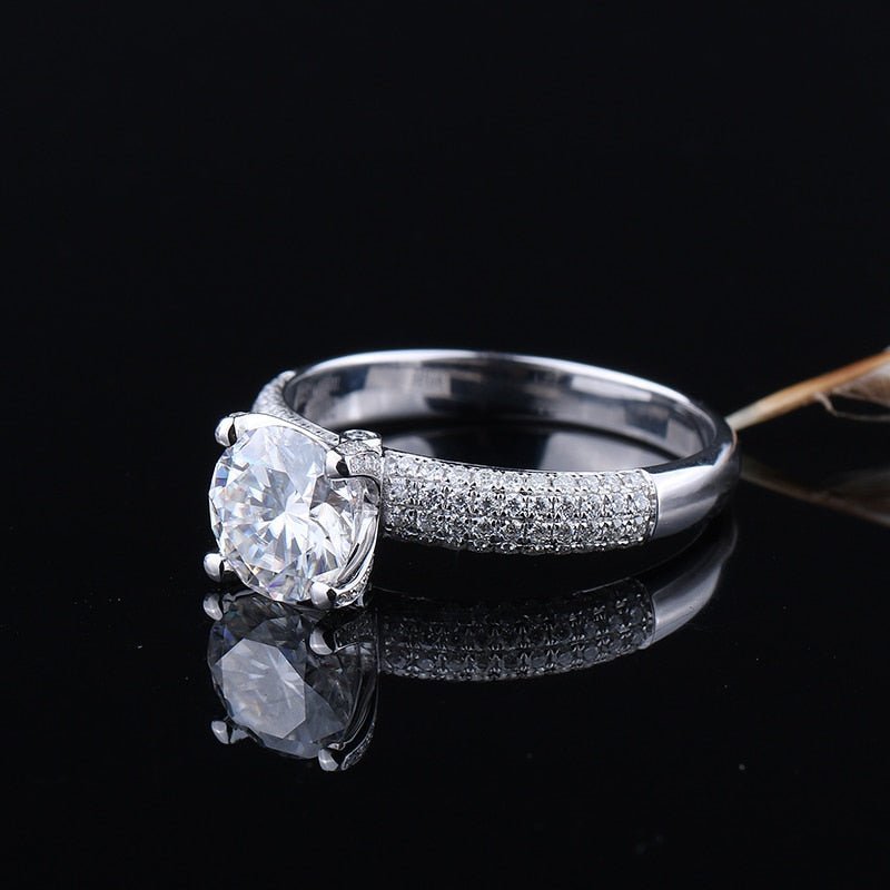 18K White Gold 1ct Round Moissanite Engagement Ring-Black Diamonds New York