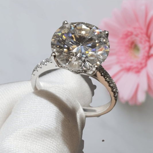 18k White Gold 6 carat Moissanite Engagement Ring - Black Diamonds New York