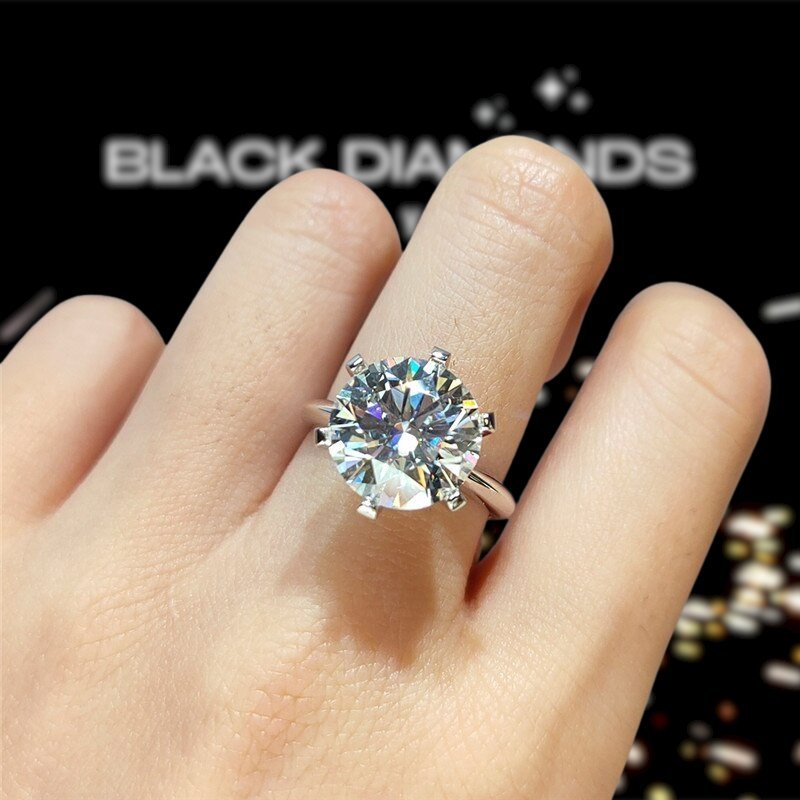 18K White Gold 5.0ct Round-Cut Sparkling Moissanite Engagement Ring - Black Diamonds New York