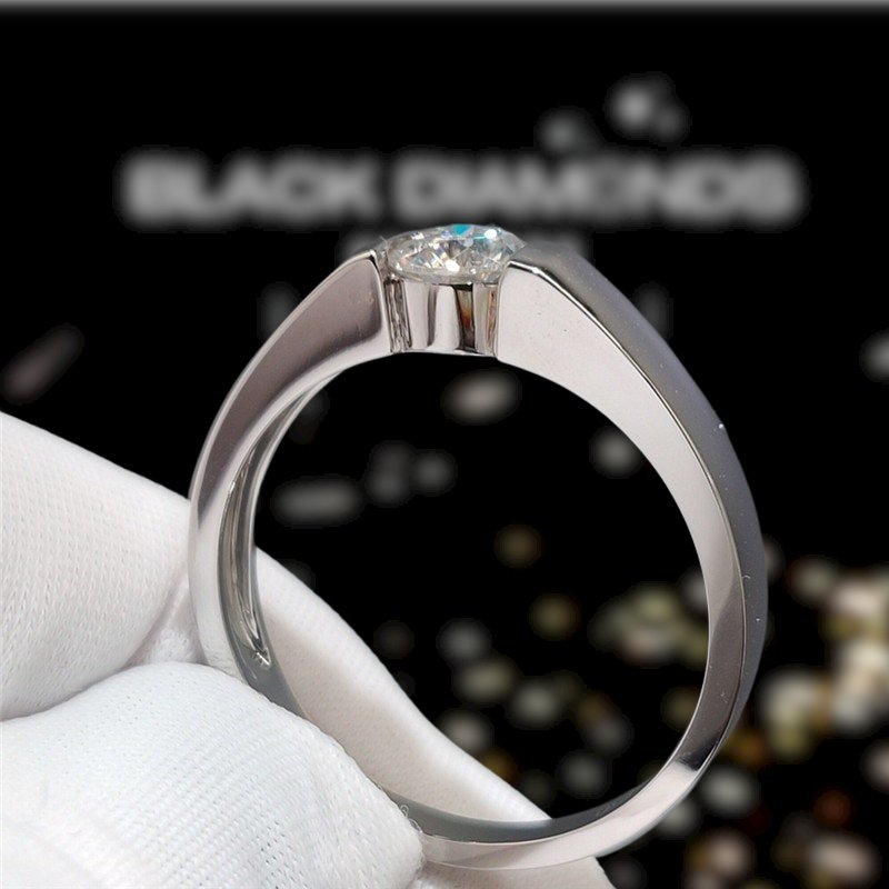 18K White Gold Round Cut 0.5 Carat 5mm Diamond Mens Ring-Black Diamonds New York