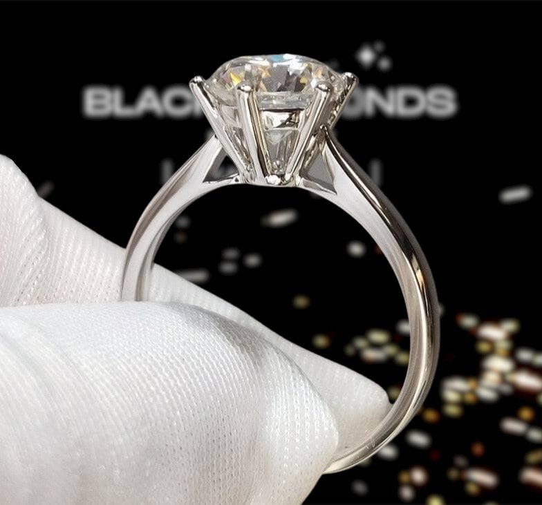 18K White Gold Round Cut 3 Carat Moissanite Engagement Ring - Black Diamonds New York