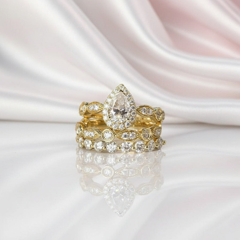 18K Yellow Gold 1.0ct Pear Cut Diamond Engagement Ring Set-Black Diamonds New York