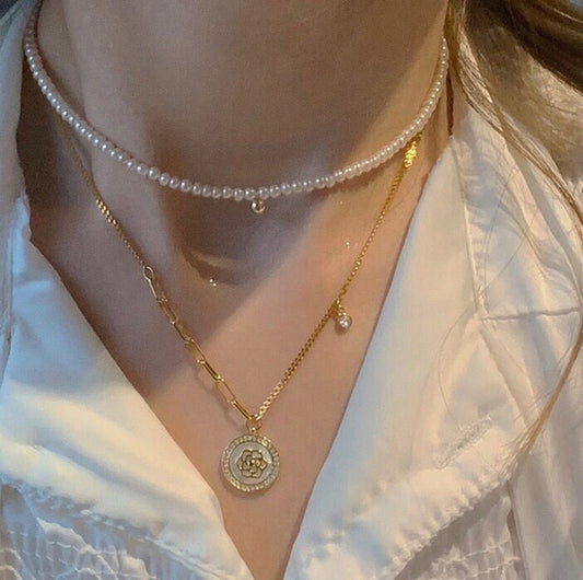 MADALENA SARARA 18K Rose Shell Pendant Women Necklace Ins Trendy Diamond Pave Setting Au750 Made Chain Necklace - Black Diamonds New York