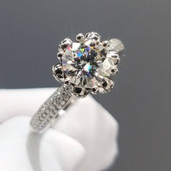 1ct 6.5mm Round Cut Moissanite Snow Queen Engagement Ring - Black Diamonds New York