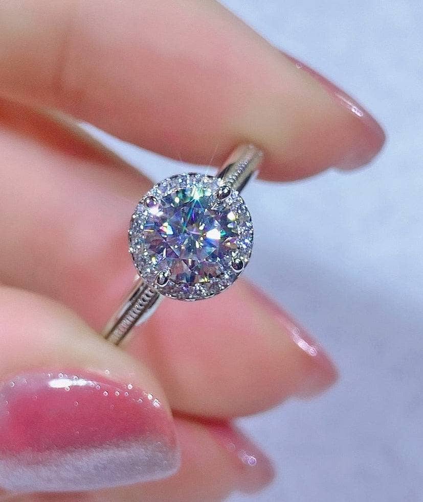 1ct Round Moissanite Adjustable Engagement Ring - Black Diamonds New York