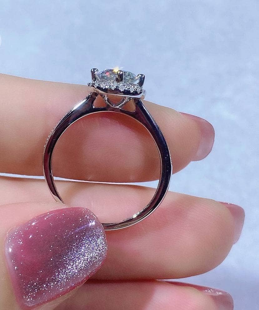 1ct Round Moissanite Adjustable Engagement Ring-Black Diamonds New York