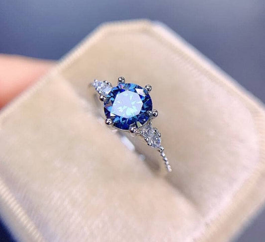 1ct VVS1 Blue Diamond Classic Engagement Ring-Black Diamonds New York