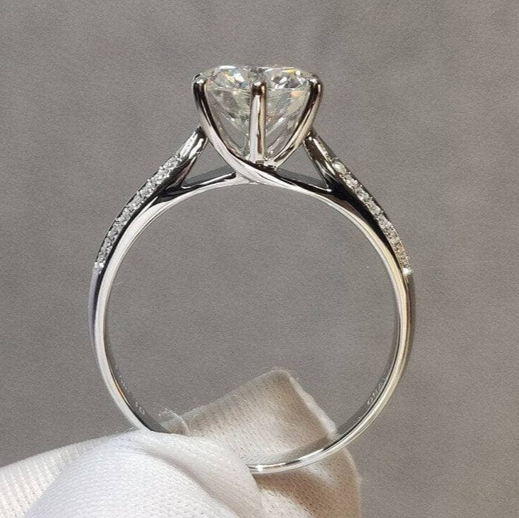 2 Carat Round Cut Diamond Star Queen Engagement Ring-Black Diamonds New York