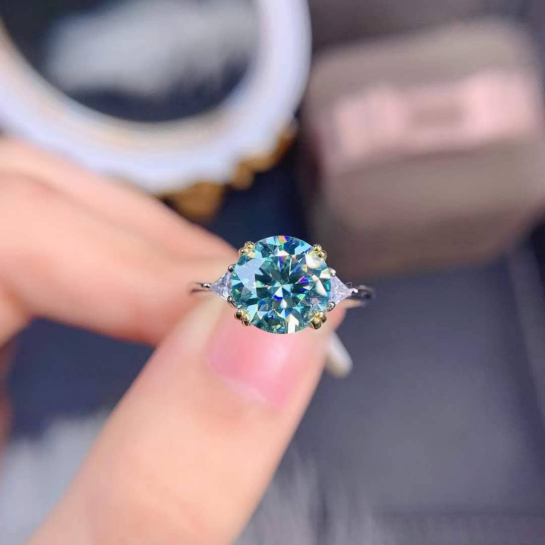 2 Carat Round Green Diamond Engagement Ring-Black Diamonds New York