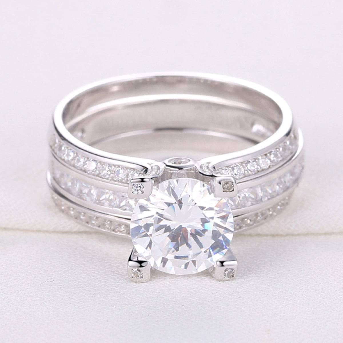 2Ct Round Cut EVN Stone Engagement Ring Set - Black Diamonds New York