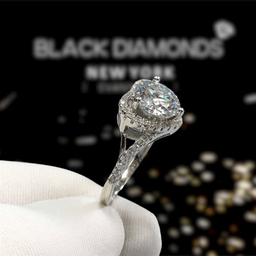 2ct Round Cut Moisssanite Heart Shape Engagement Ring - Black Diamonds New York