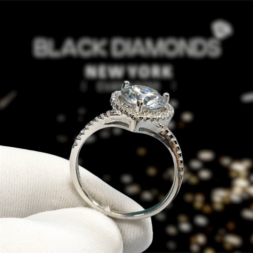 2ct Round Cut Moisssanite Heart Shape Engagement Ring - Black Diamonds New York