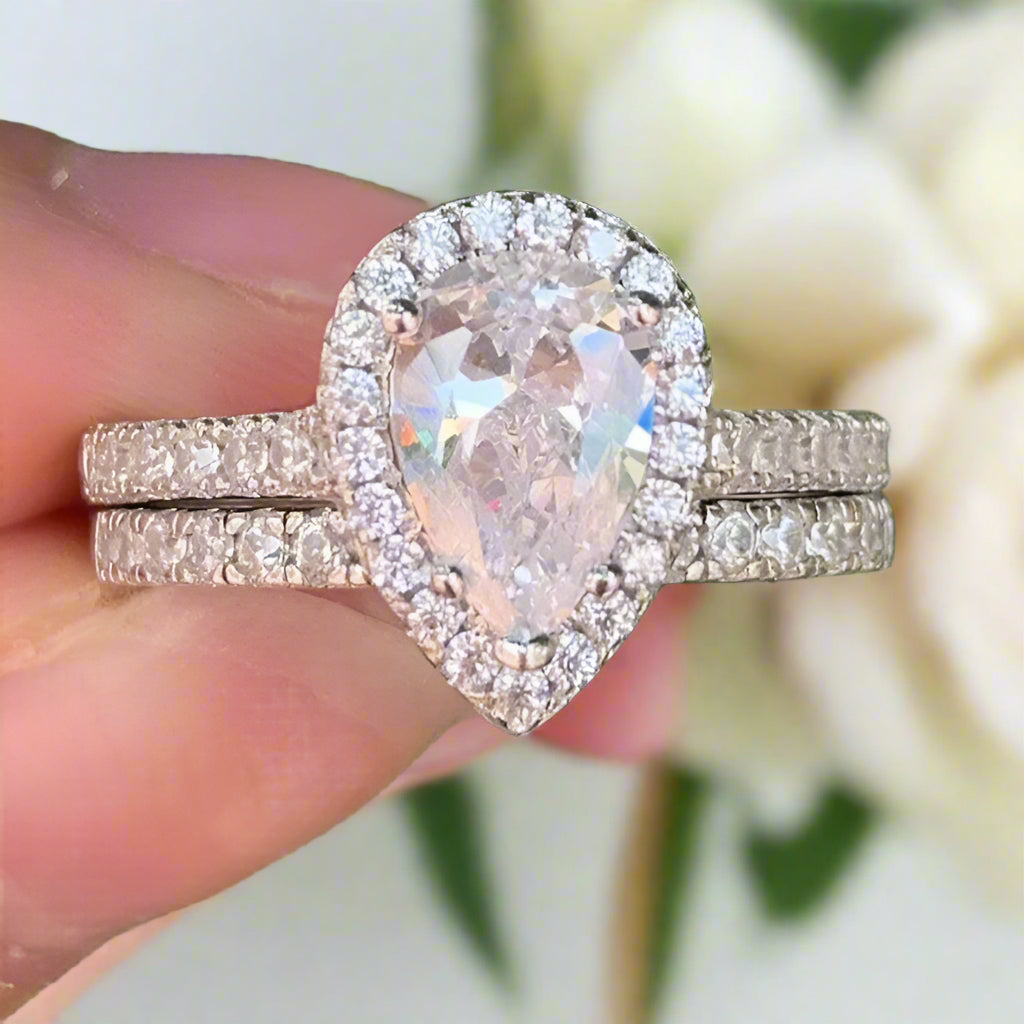 2pcs Tear Drop Shaped Diamond Engagement Ring Set – Black Diamonds - Main Image