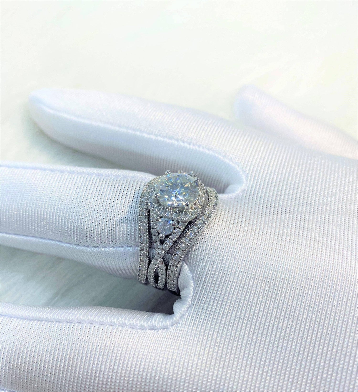 Engagement Ring -Modern Bridal Set Diamond Engagement Ring & Matching wedding  band-ES550PRBRBSWG