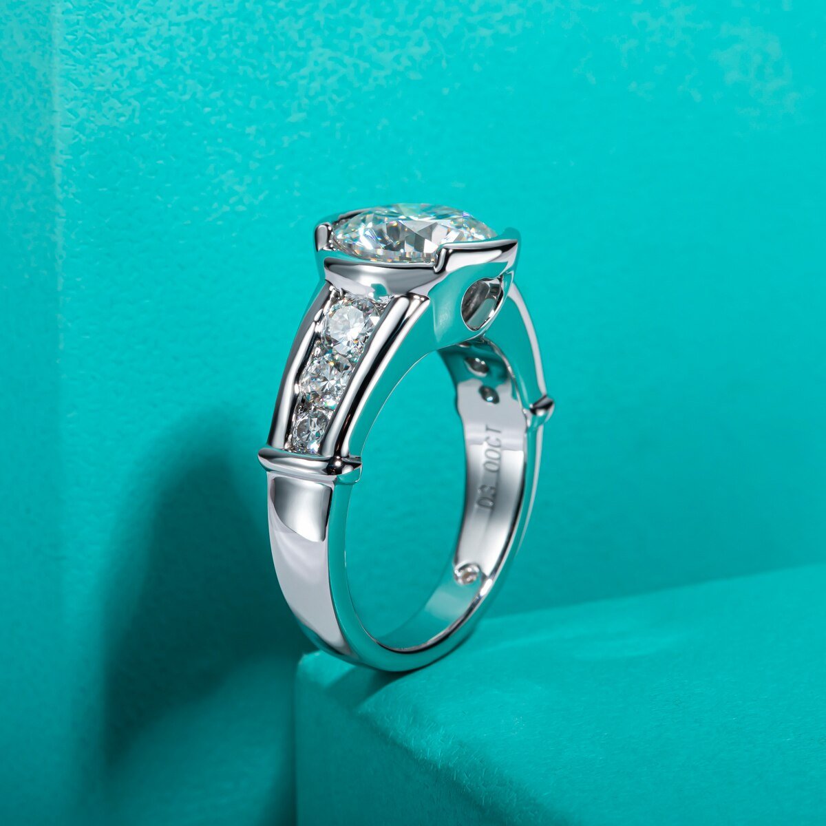3ct Round Cut Diamond White Gold Luxury Engagement Ring-Black Diamonds New York
