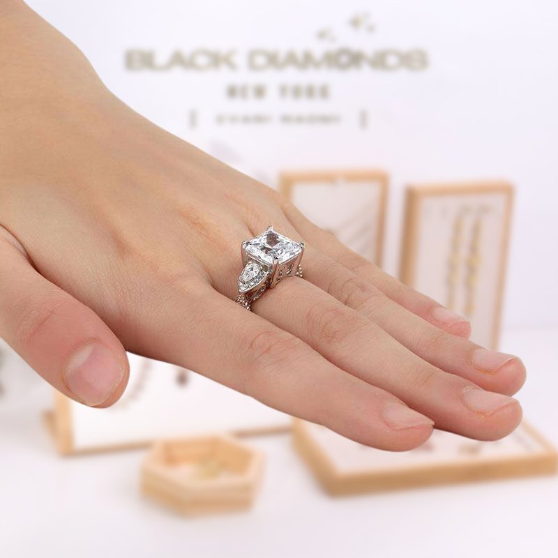 4.0 ct Created Diamond Vintage Luxury Engagement Ring - Black Diamonds New York