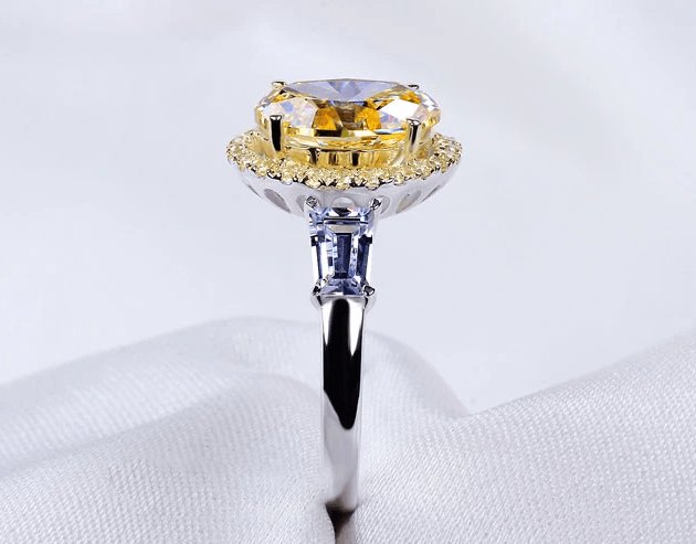 5ct Luxury Oval Yellow Moissanite Diamond Ring-Black Diamonds New York