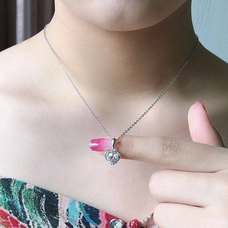 6.5mm 1.0Ct D Color Moissanite Diamond Heart Pendant Necklace - Black Diamonds New York