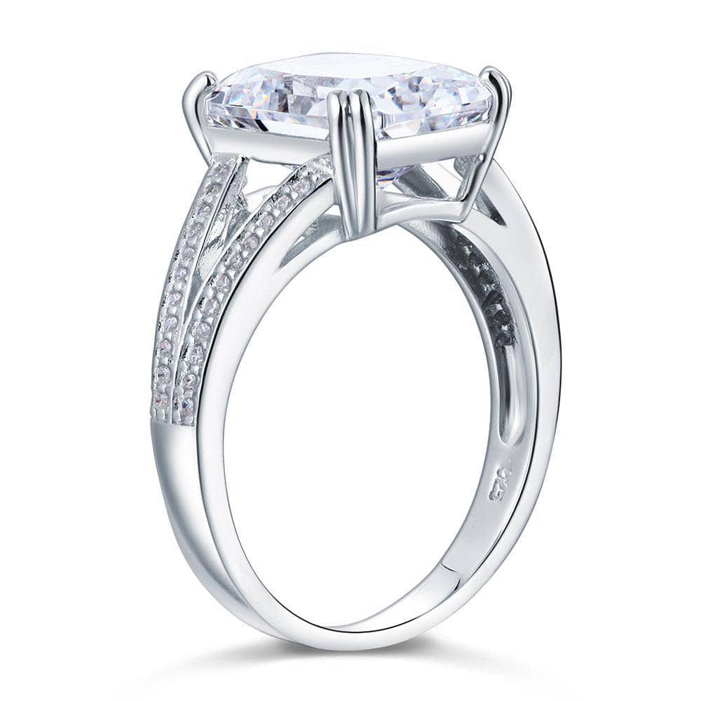 6ct Emerald Cut Luxury Ring - Black Diamonds New York