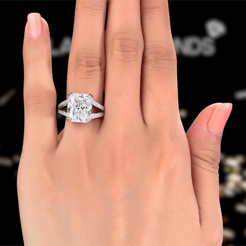 6ct Emerald Cut Luxury Ring - Black Diamonds New York - Black Diamonds New York