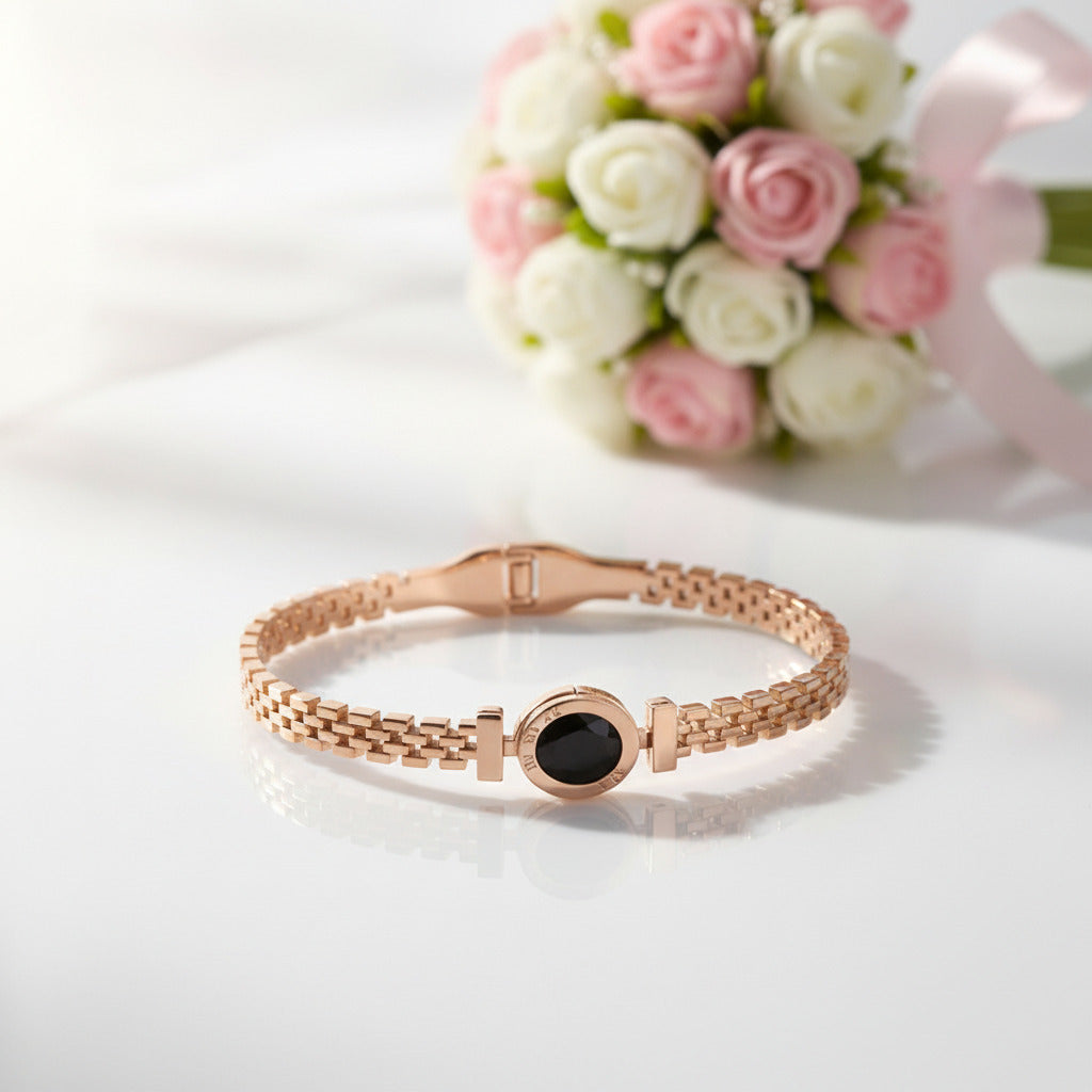 Diamond Option Exquisite Hollow Alloy Steel Bracelet-Black Diamonds New York