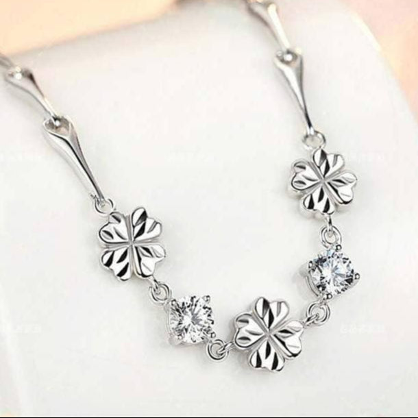 Diamond Four-leaf Clover Romantic Bracelet-Black Diamonds New York