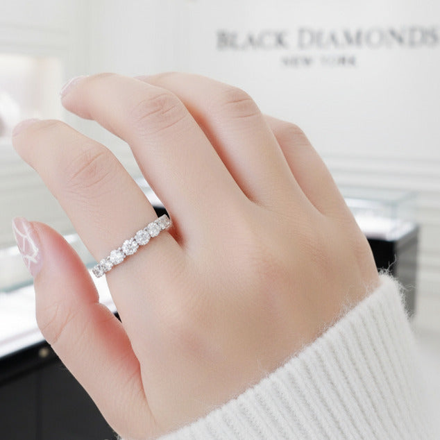 Round Diamond Wedding Ring Band-Black Diamonds New York