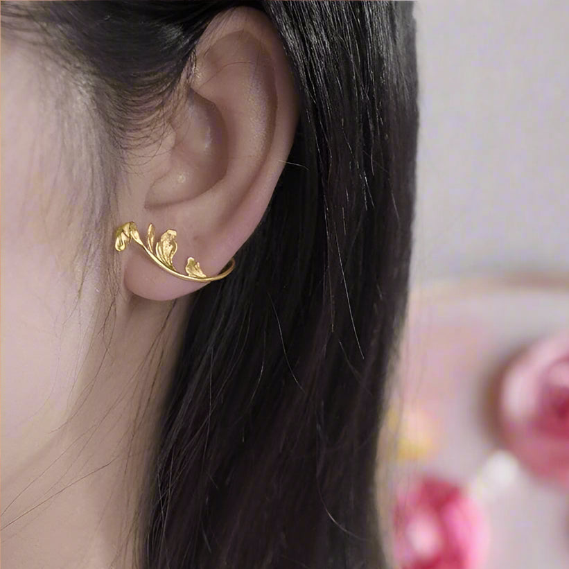 Classical Acanthus Leaf Stud Earrings-Black Diamonds New York