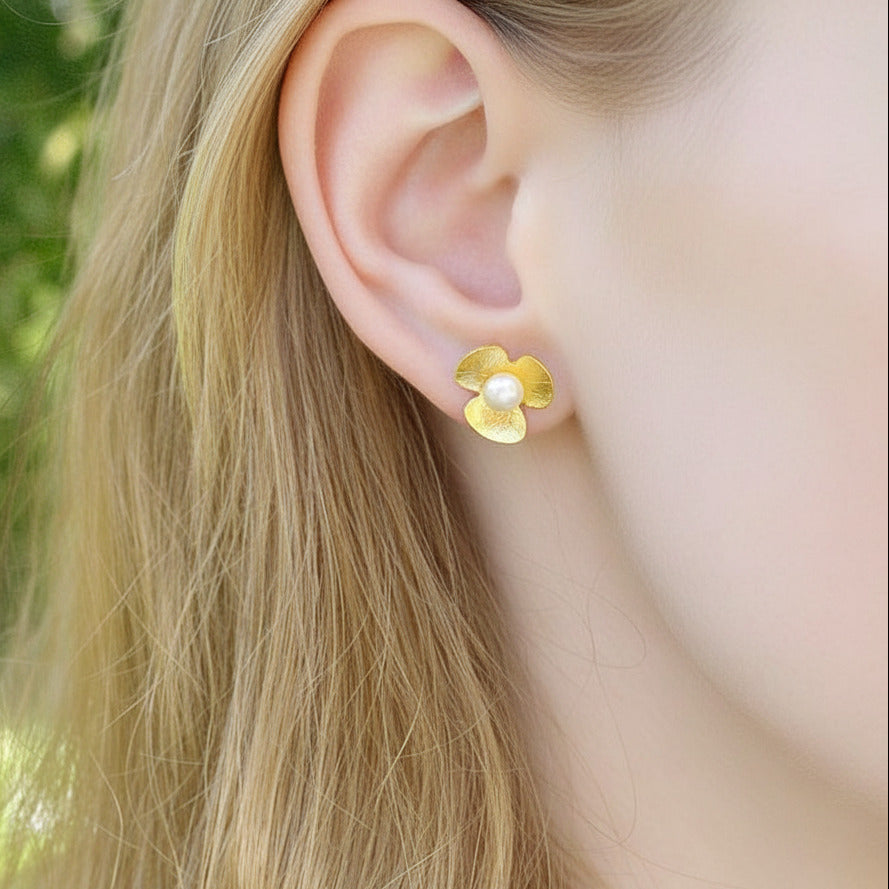 Clover Flower with Pearl Stud Earrings-Black Diamonds New York