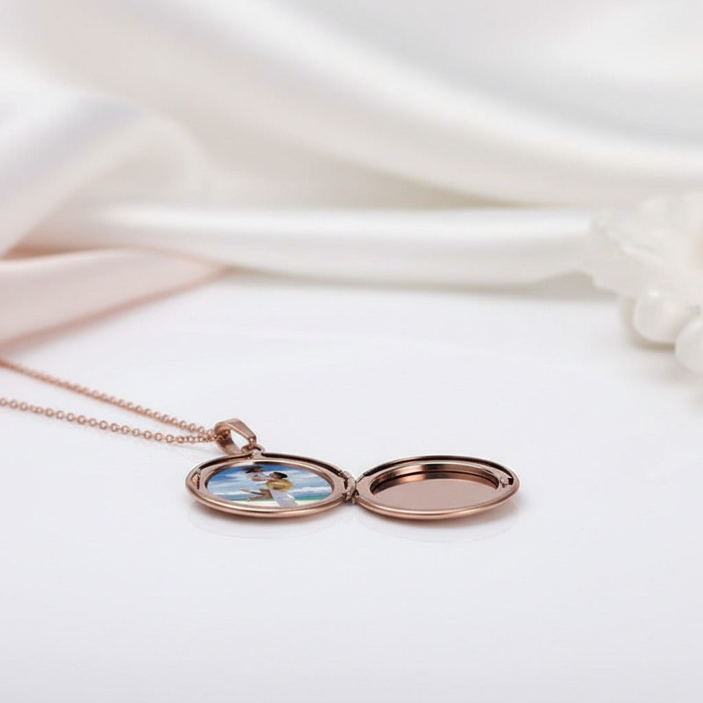 Customized Photo Locket Necklace-Black Diamonds New York