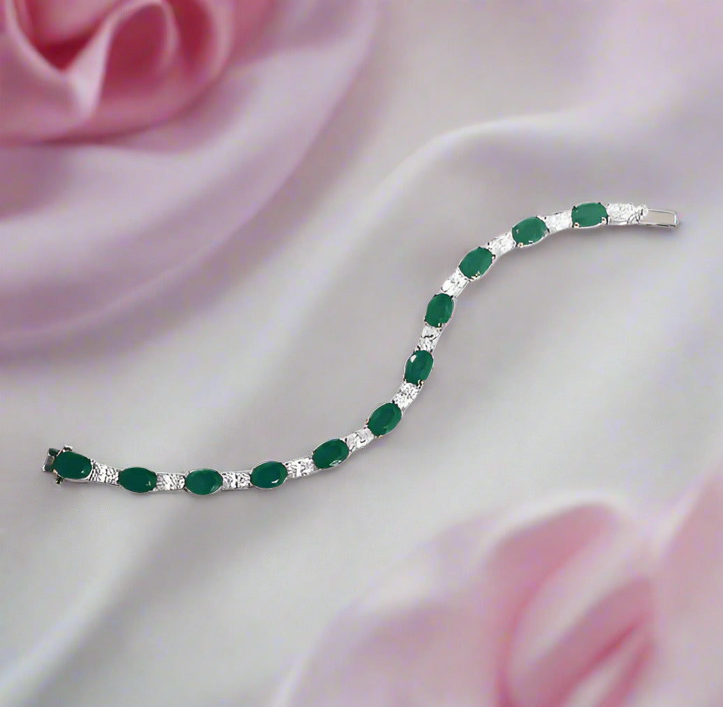 Elegant Oval Cut Bracelet In Sterling Silver-Black Diamonds New York