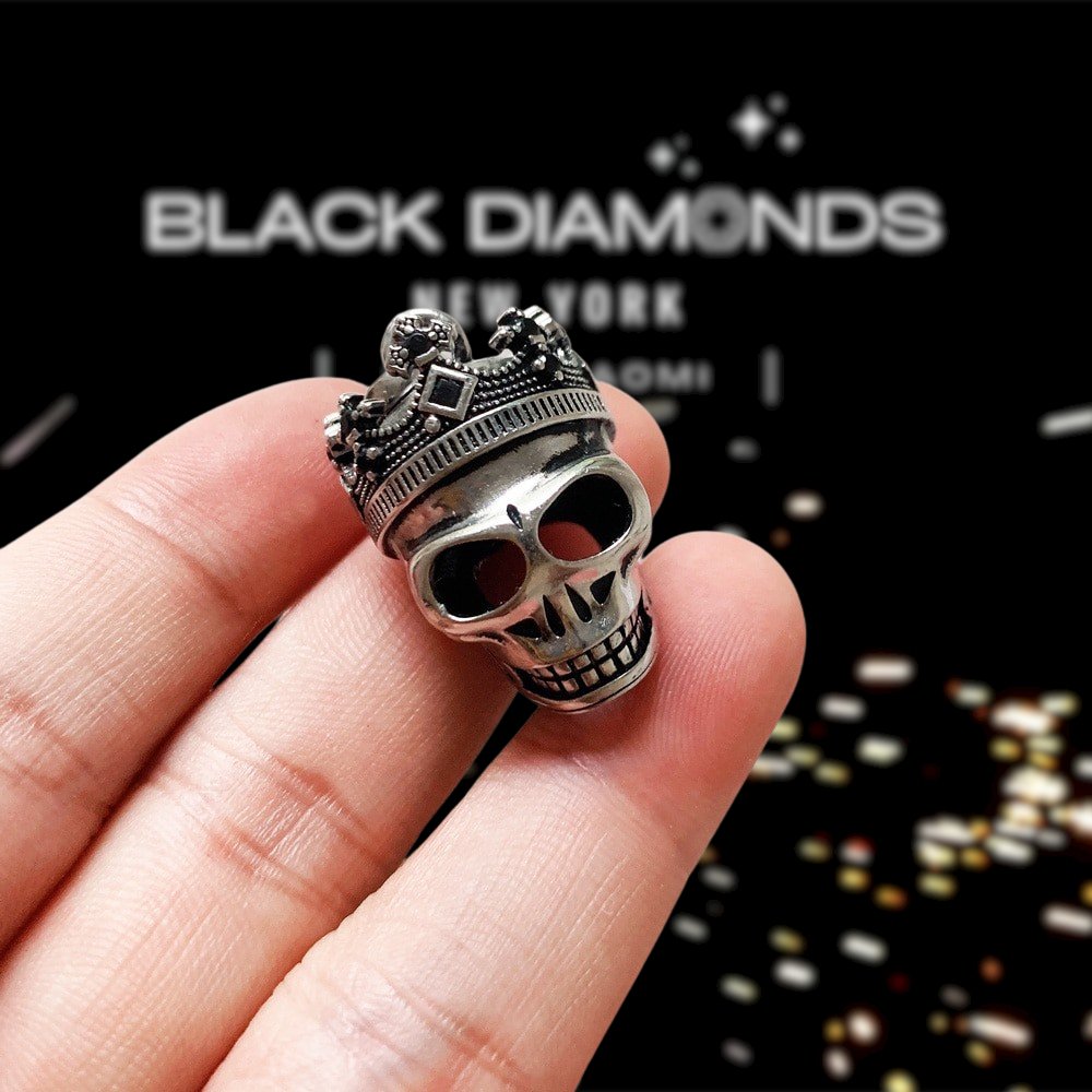 European Style Gothic Skull & Crown Pendant-Black Diamonds New York