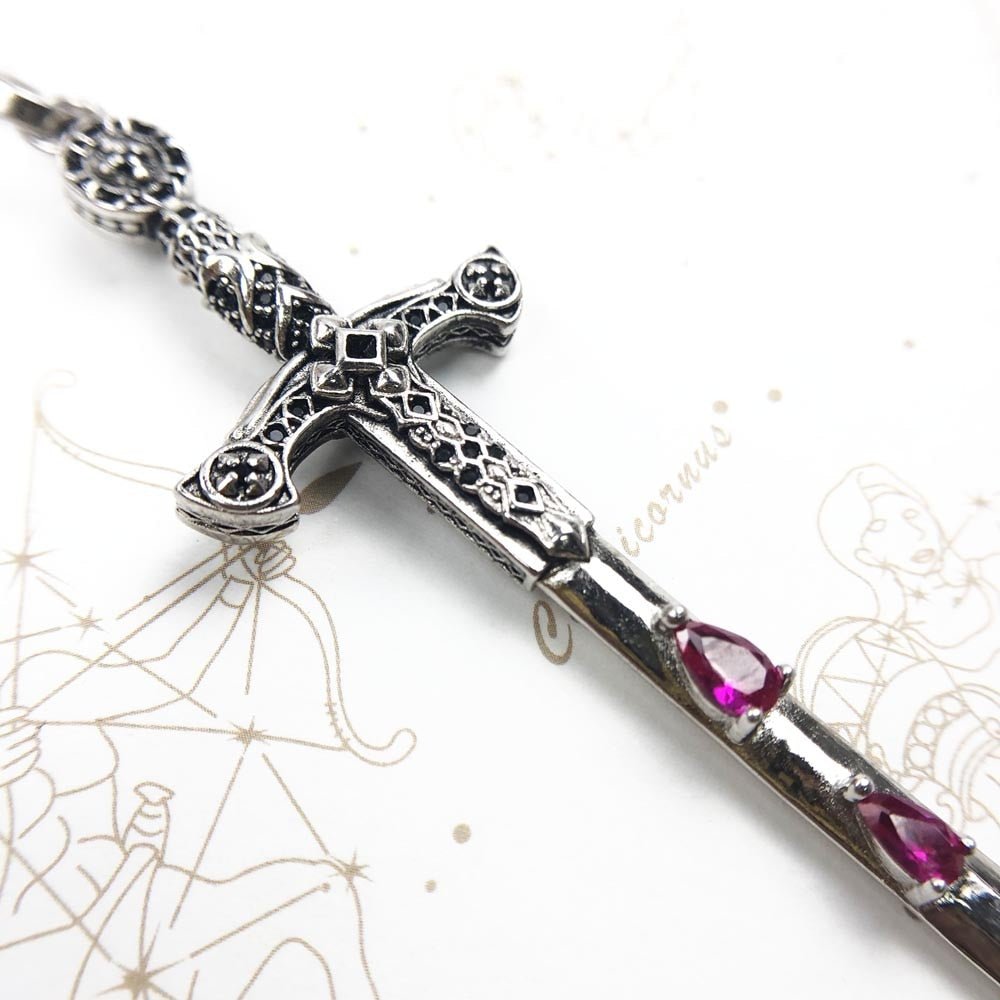 European Style Gothic Sword Link Chain Necklaces-Black Diamonds New York