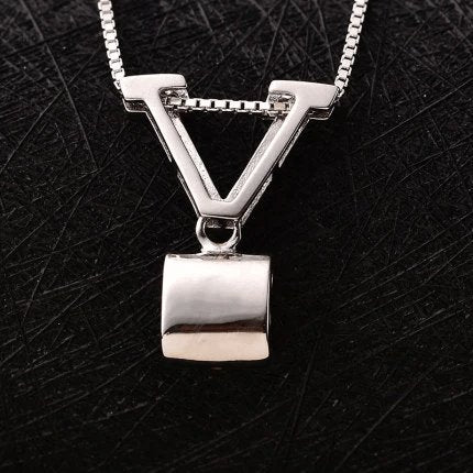 EVN™ Diamond Classic Ox Head V-shaped Necklace-Black Diamonds New York